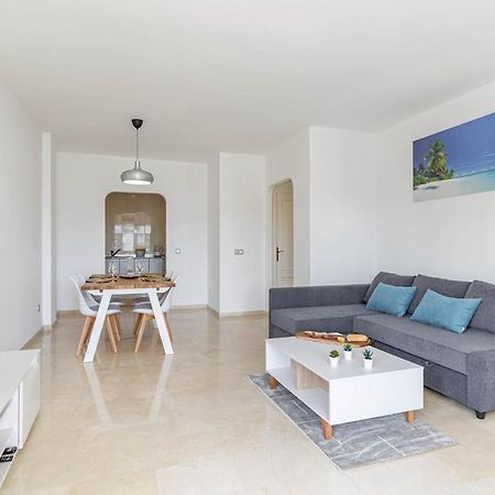 Stylish One Bed Apartment At Matchroom Country Club Fuengirola Εξωτερικό φωτογραφία