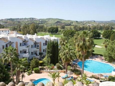 Stylish One Bed Apartment At Matchroom Country Club Fuengirola Εξωτερικό φωτογραφία